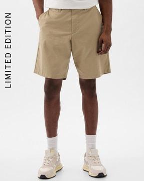 men regular fit city shorts with pockets