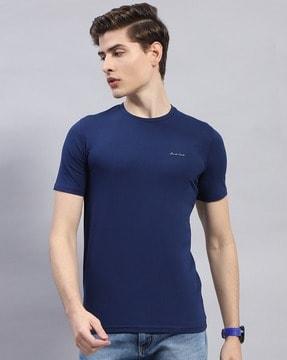 men regular fit crew-neck t-shirt with brand applique