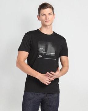 men regular fit crew-neck t-shirt with brand print