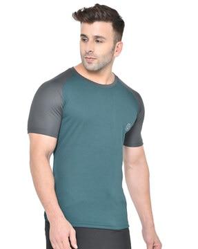 men regular fit crew-neck t-shirt with logo print