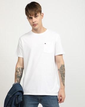 men regular fit crew-neck t-shirt with patch pocket