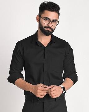men regular fit cutaway-collar shirt