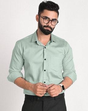 men regular fit cutaway-collar shirt