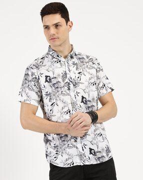 men regular fit floral print shirt with short sleeves