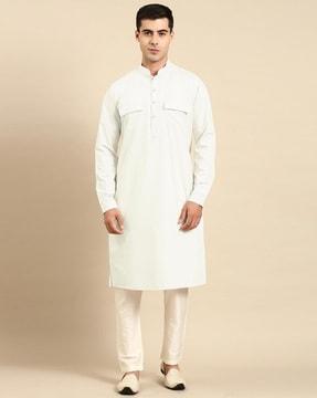 men regular fit kurta with flap-pockets