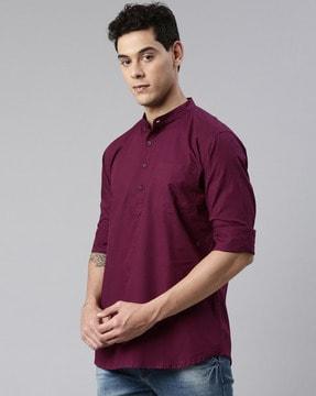 men regular fit kurta with patch pocket