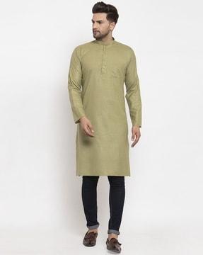 men regular fit long kurta with patch pocket