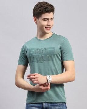 men regular fit round-neck t-shirt with logo applique