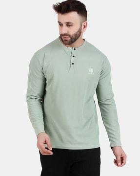 men regular fit round-neck t-shirt