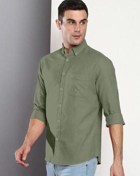 men regular fit shirt with patch pocket