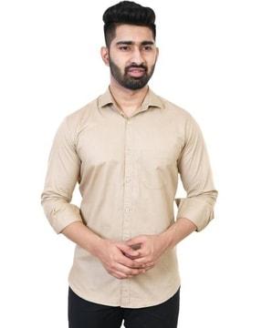 men regular fit shirt with patch pocket