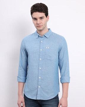 men regular fit shirt with patch-pocket