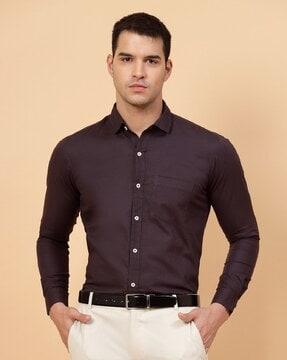 men regular fit shirt with patch pocket