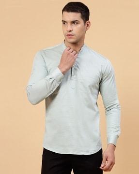 men regular fit shirt with patch pocket