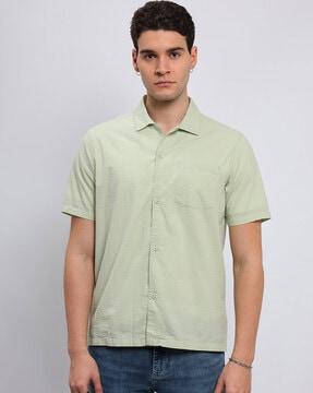 men regular fit shirt with patch pocket