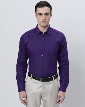 men regular fit shirt with patch pocket