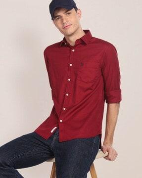 men regular fit shirt with patch pocket