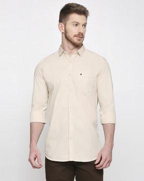 men regular fit shirt with patch-pocket