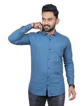 men regular fit shirt with patch pocket