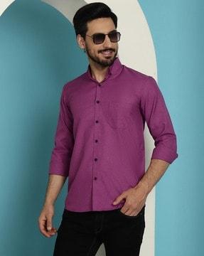 men regular fit shirt with patch pocket