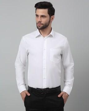 men regular fit shirt with patch pocket