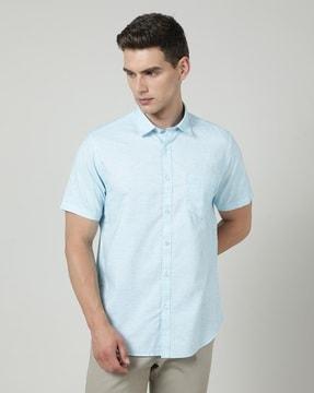 men regular fit shirt with patch pocket