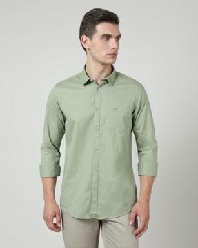 men regular fit shirt with patch pocket