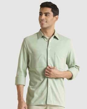 men regular fit shirt with patch pockets