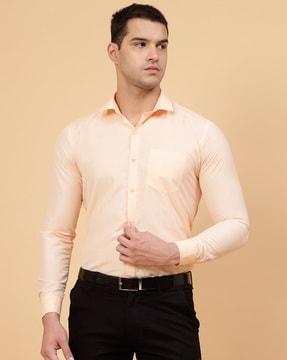 men regular fit shirt with spread collar