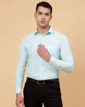 men regular fit shirt with spread collar