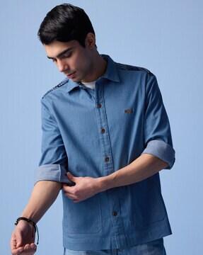 men regular fit shirt with spread collar