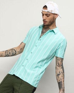 men regular fit shirt with spread collar