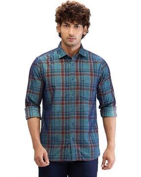 men regular fit shirt with spread collar