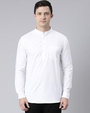 men regular fit short kurta with patch pocket