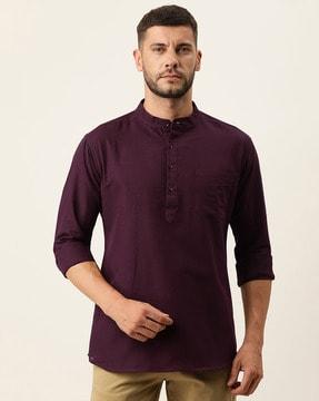 men regular fit short kurta with patch pocket