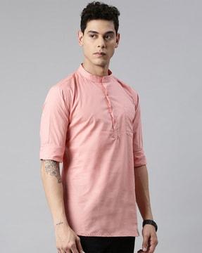 men regular fit short kurta with patch pocket