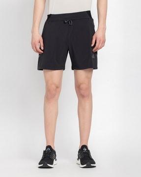 men regular fit shorts with contrast tapping