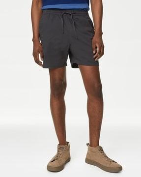 men regular fit shorts with insert pockets