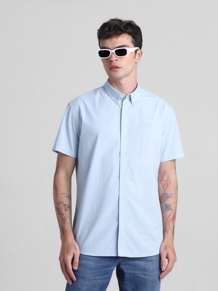 men regular fit solid button down collar casual shirt