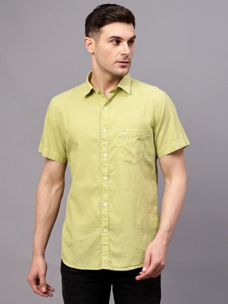 men regular fit solid spread collar casual shirt