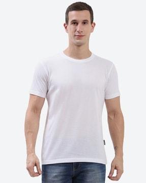 men regular fit t-shirt with crew neck