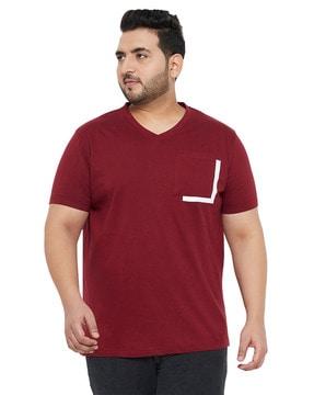 men regular fit t-shirt with v-neck