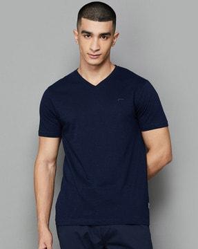 men regular fit v-neck t-shirt