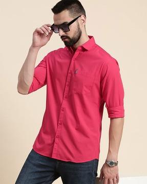 men reguler fit shirt with patch pocket