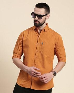 men reguler fit shirt with patch pocket