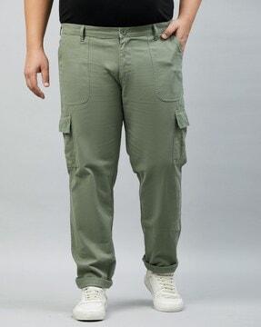 men relaxed fit cargo pants with insert pockets