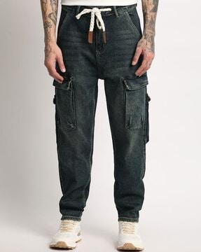 men relaxed fit cargo pants with insert pockets