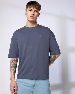 men relaxed fit crew-neck t-shirt