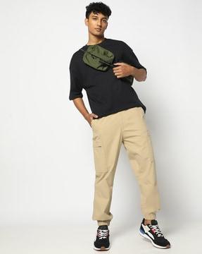 men relaxed fit flat-front cargo joggers