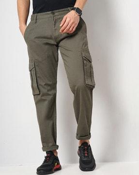 men relaxed fit flat-front cargo pants